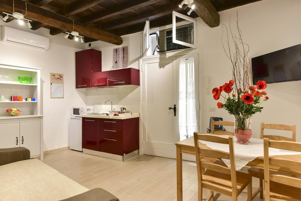 Maison Del Fico Piazza Navona Rome Exterior photo