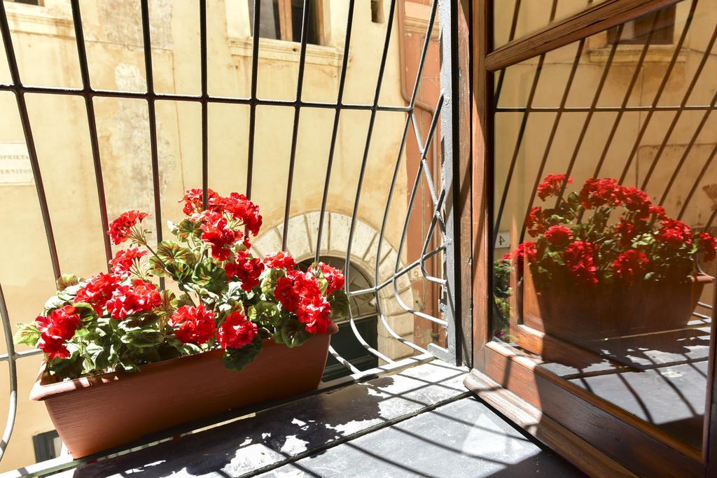 Maison Del Fico Piazza Navona Rome Exterior photo